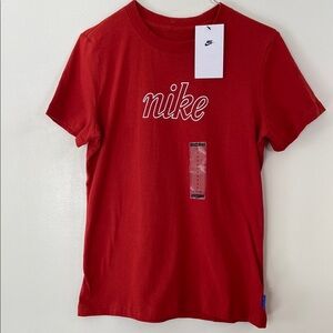 NWT Nike Red Short Sleeve Tee Size S